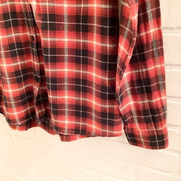 Burton Women’s button down Shirt Plaid Flannel 100% cotton Grungy S - Picture 7 of 14